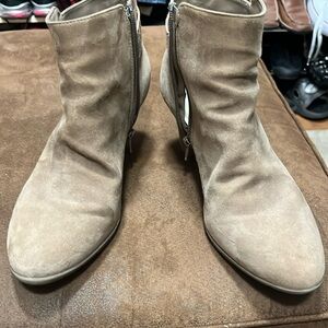 Anne Klein iflex tan suede leather upper boot